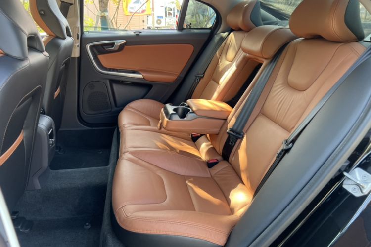 Used Volvo S60 2014 S60L T5 Intelligent Drive Edition Interior 7