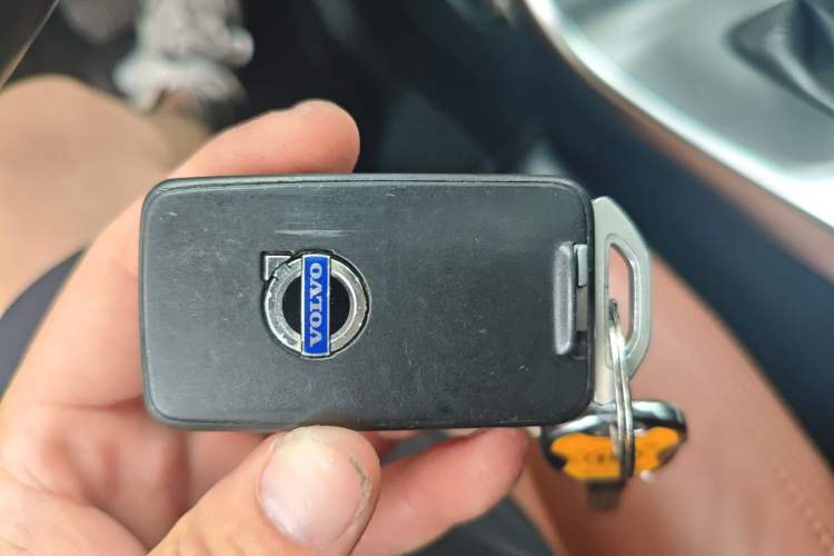 Used Volvo S60 2014 S60L 2.0T Zhiyuan Edition Vehicle Key