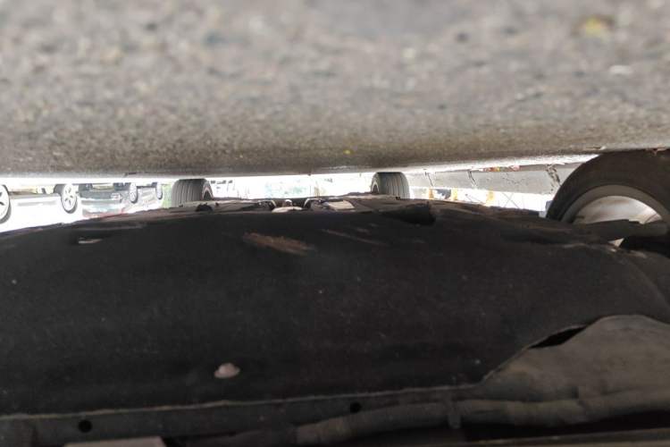 Used Volvo S60 2014 S60L 2.0T Zhiyuan Edition Chassis Front