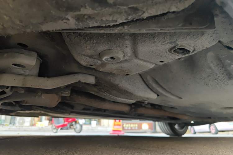 Used Volvo S60 2014 T5 Zhiya Edition Chassis Front Left