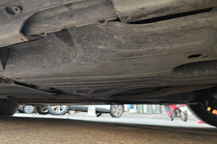 Used Volvo S60 2014 T5 Zhiya Edition Chassis Rear Left