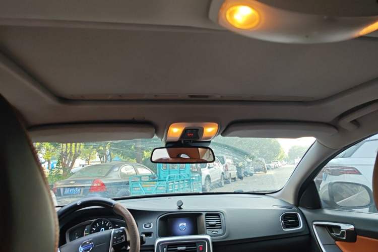Used Volvo S60 2014 T5 Zhiya Edition Headliner
