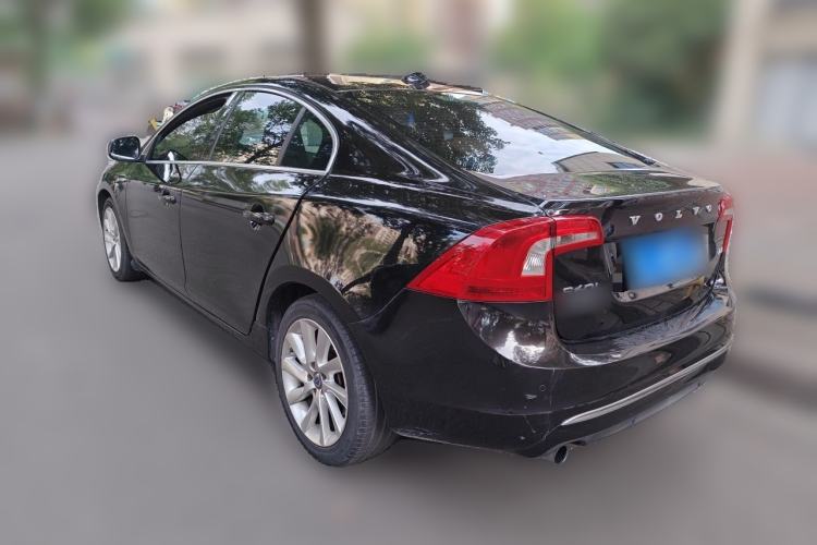 Used Volvo S60 2014 S60L 2.0T Zhiyuan Edition Rear Left 45 Deg