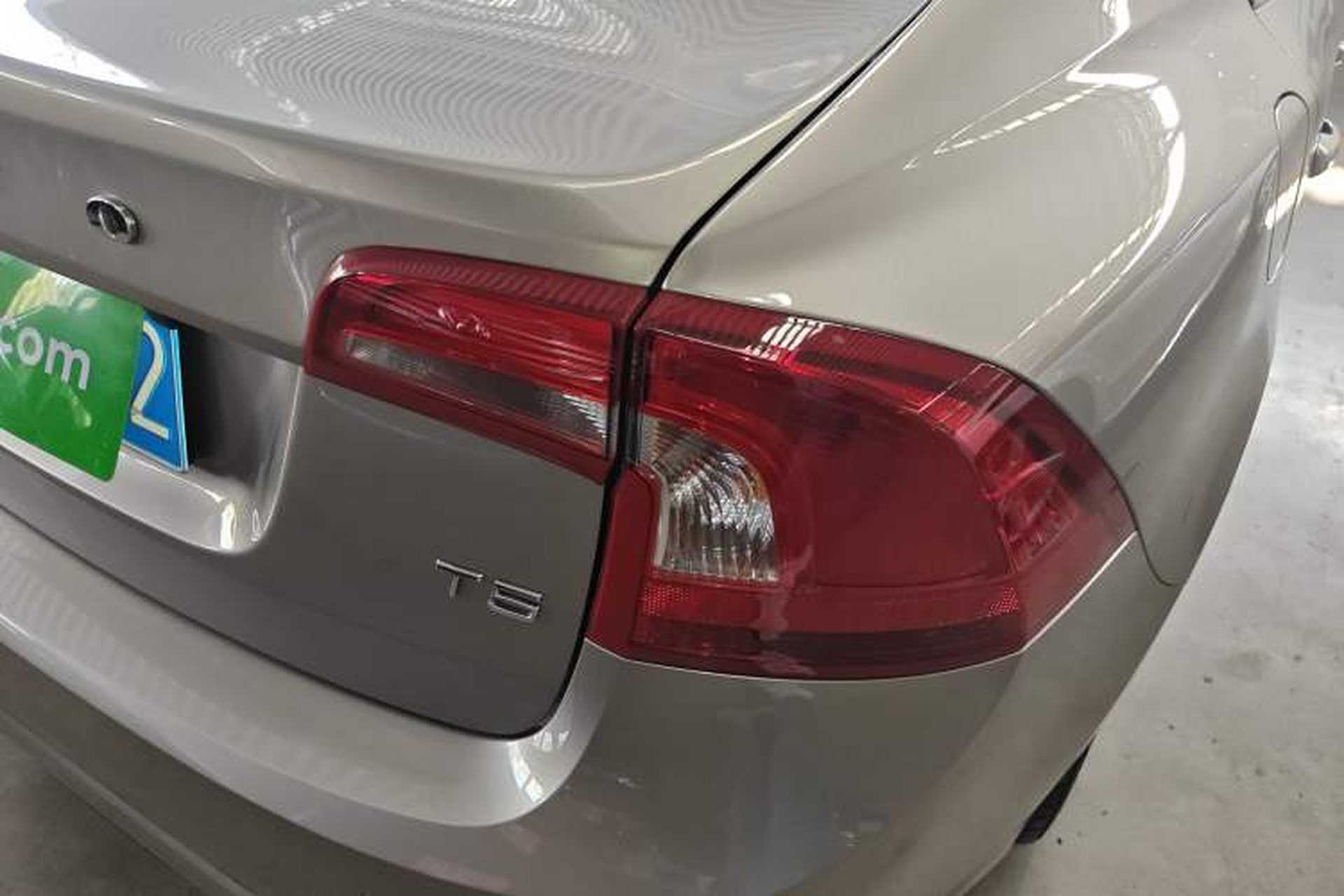Used Volvo S60 2014 S60L T5 Intelligent Drive Edition Right Rear Taillight