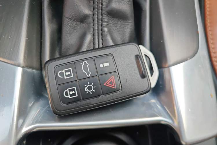 Used Volvo S60 2014 T5 Zhiya Edition Vehicle Key