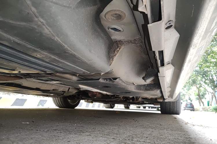 Used Volvo S60 2014 S60L T5 Intelligent Drive Edition Chassis Front Right
