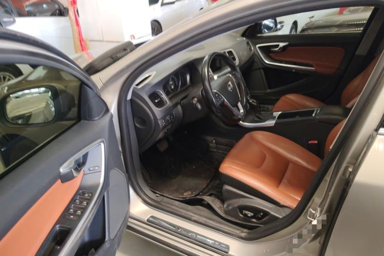 Used Volvo S60 2014 S60L 2.0T Intelligent Upgrade Edition Driver Seat