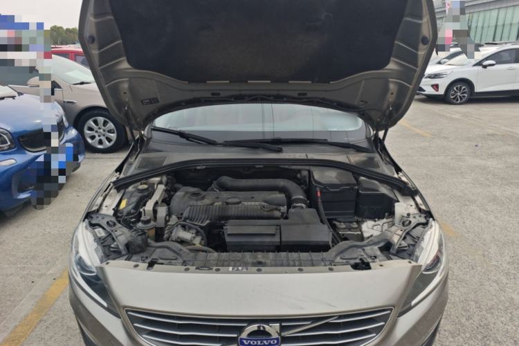 Used Volvo S60 2014 S60L T5 Intelligent Drive Edition Engine Bay