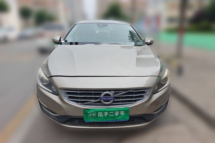 Used Volvo S60 2014 S60L 2.0T Zhiyuan Edition Front