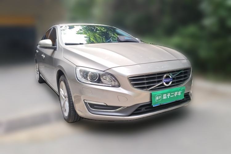 Used Volvo S60 2014 S60L T5 Intelligent Drive Edition Front Right 45 Deg
