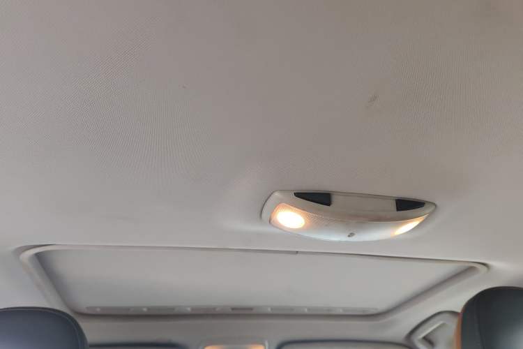 Used Volvo S60 2014 S60L T5 Intelligent Drive Edition Headliner