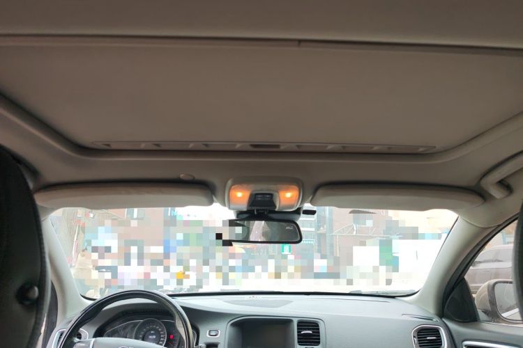 Used Volvo S60 2014 S60L 2.0T Zhiyuan Edition Headliner