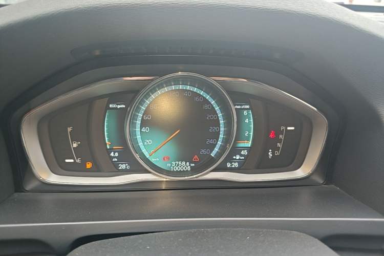 Used Volvo S60 2014 S60L T5 Intelligent Drive Edition Instrument Cluster