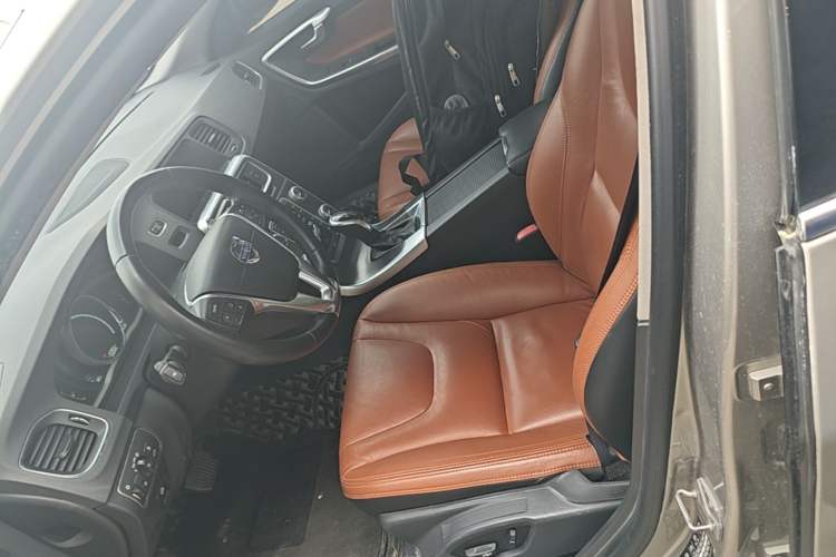 Used Volvo S60 2014 S60L T5 Intelligent Drive Edition Left Front Seat
