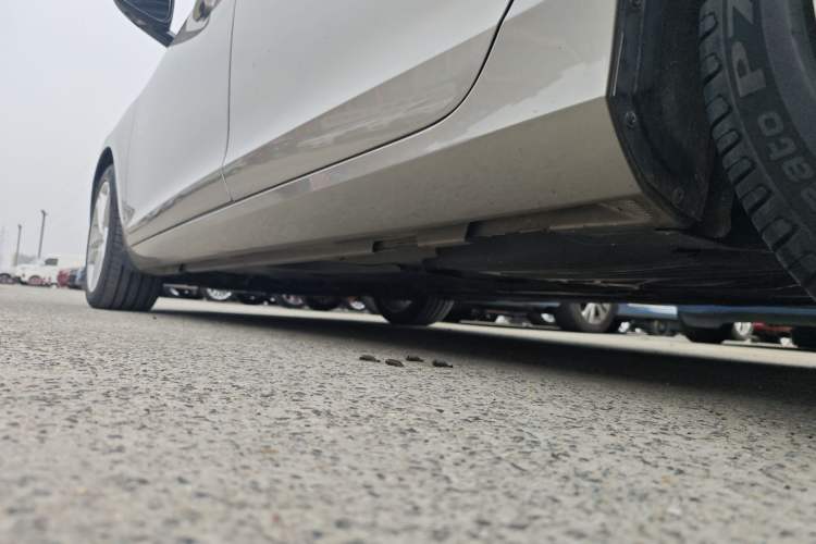 Used Volvo S60 2014 S60L T5 Intelligent Drive Edition Left Side Sill