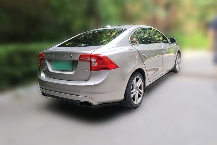 Used Volvo S60 2014 S60L T5 Intelligent Drive Edition Rear Right 45 Deg