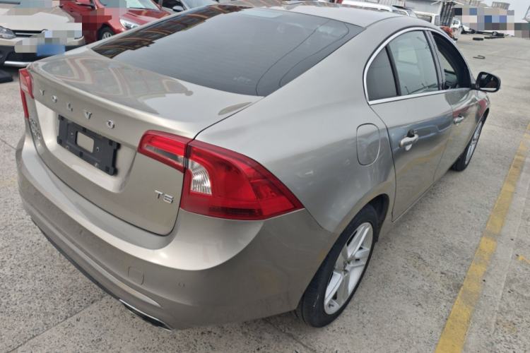 Used Volvo S60 2014 S60L T5 Intelligent Drive Edition Rear Right 45 Deg