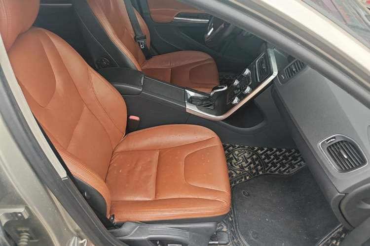 Used Volvo S60 2014 S60L T5 Intelligent Drive Edition Right Front Seat