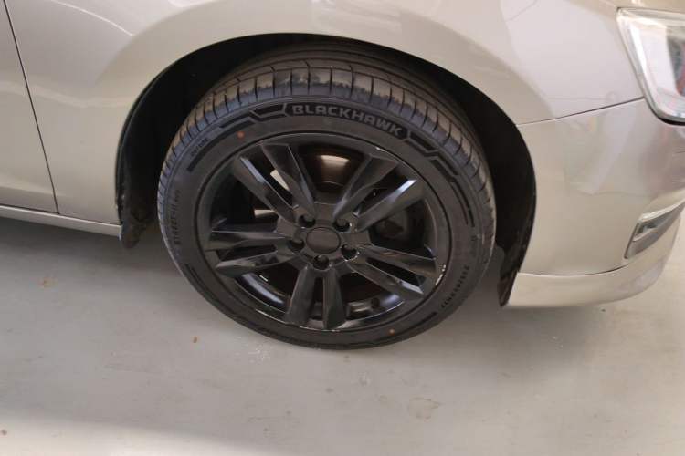 Used Volvo S60 2014 S60L 2.0T Intelligent Upgrade Edition Right Front Wheel Hub