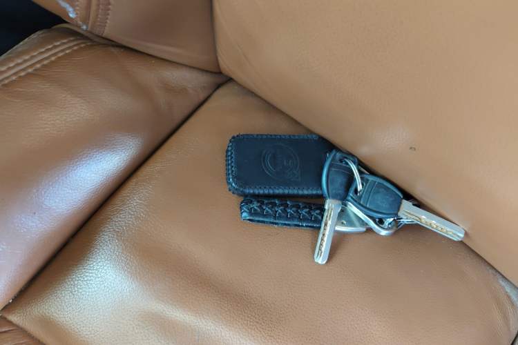Used Volvo S60 2014 S60L T5 Intelligent Drive Edition Vehicle Key