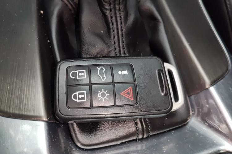 Used Volvo S60 2014 S60L T5 Intelligent Drive Edition Vehicle Key