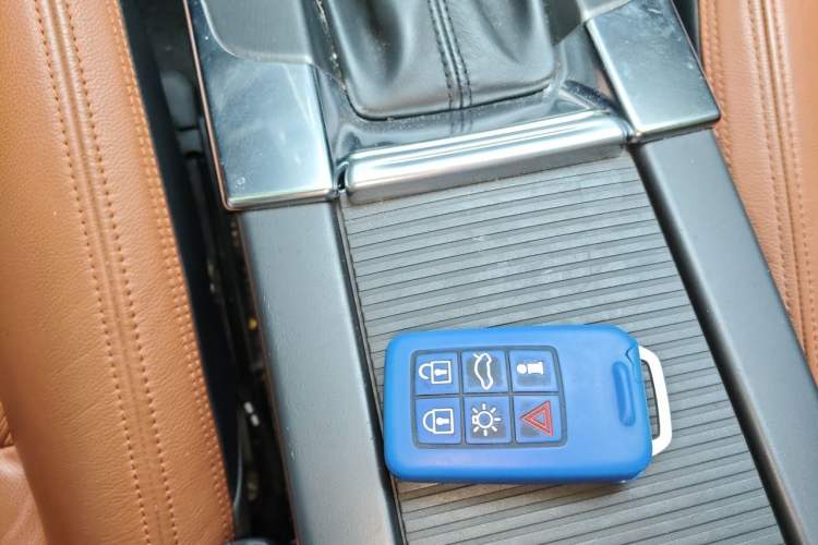 Used Volvo S60 2014 S60L T5 Intelligent Drive Edition Vehicle Key
