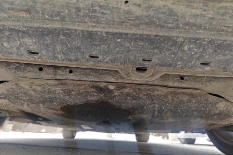 Used Volvo S60 2014 S60L 2.0T Zhiyuan Edition Chassis Front
