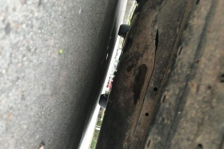 Used Volvo S60 2014 S60L 2.0T Zhiyuan Edition Chassis Front