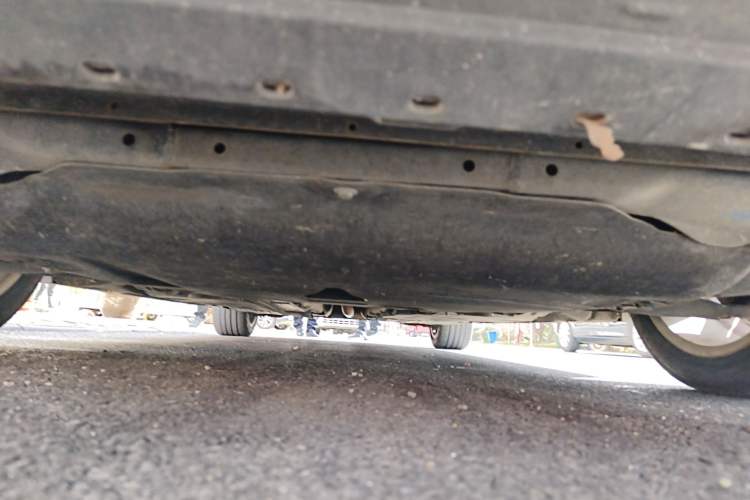 Used Volvo S60 2014 S60L 2.0T Zhiyuan Edition Chassis Front