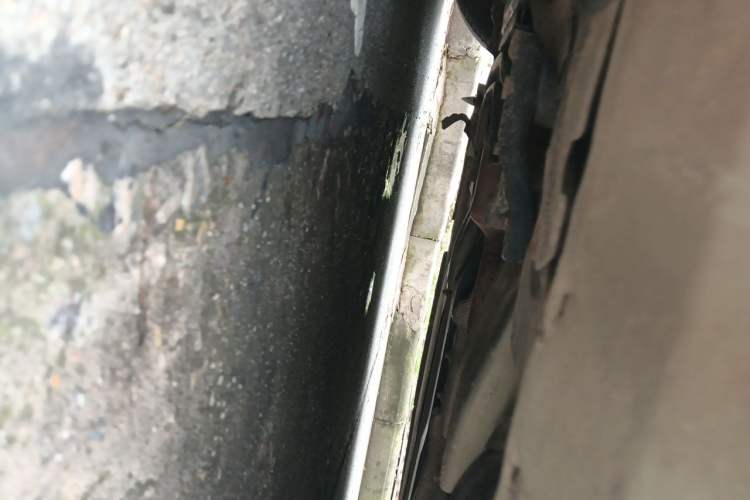 Used Volvo S60 2014 S60L 2.0T Zhiyuan Edition Chassis Front Left