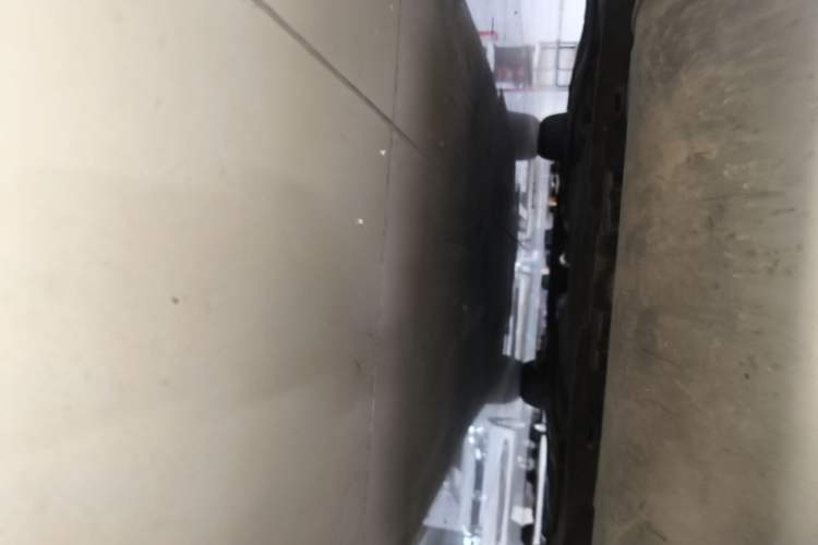 Used Volvo S60 2014 S60L 2.0T Zhiyuan Edition Chassis Rear
