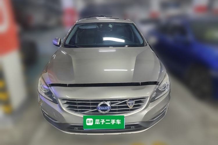 Used Volvo S60 2014 S60L 2.0T Zhiyuan Edition Front