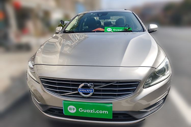 Used Volvo S60 2014 S60L 2.0T Zhiyuan Edition Front