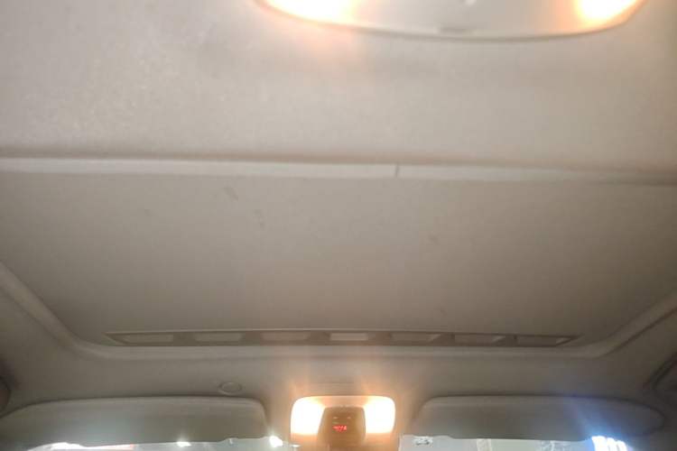 Used Volvo S60 2014 S60L 2.0T Zhiyuan Edition Headliner