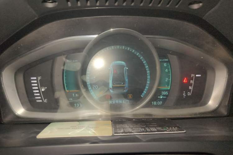Used Volvo S60 2014 S60L T5 Intelligent Drive Edition Instrument Cluster
