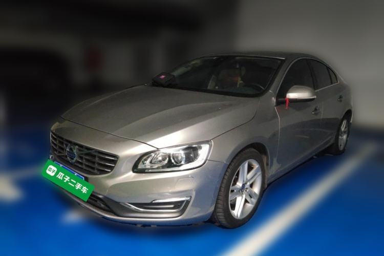 Used Volvo S60 2014 T5 Zhiya Edition Guazi used car, China used car export, Used car for sale, Used  cars, Cheapest cars for sale