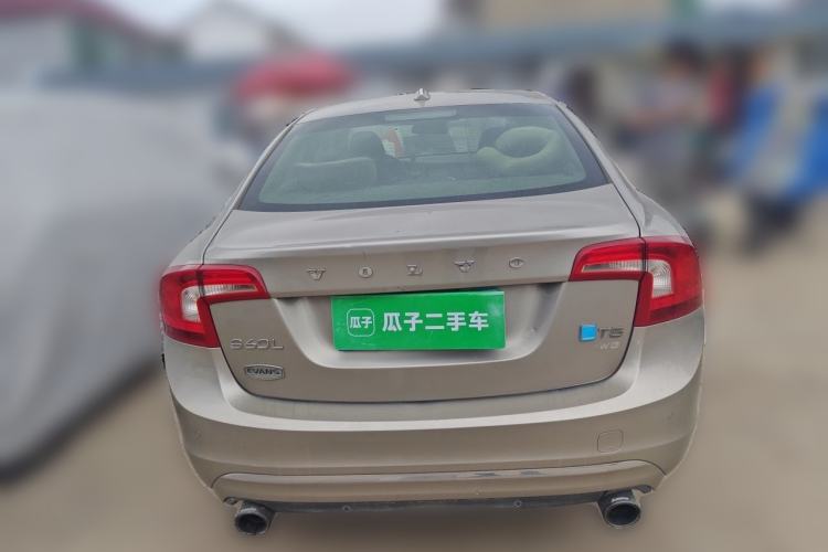 Used Volvo S60 2014 S60L 2.0T Zhiyuan Edition Rear