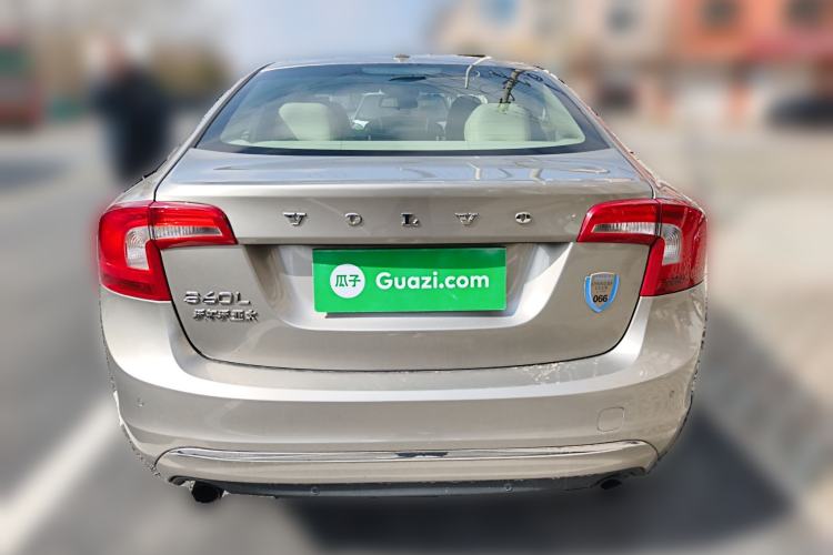 Used Volvo S60 2014 S60L 2.0T Zhiyuan Edition Rear