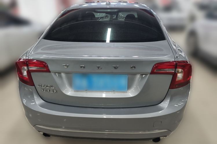Used Volvo S60 2014 S60L 2.0T Zhiyuan Edition Rear
