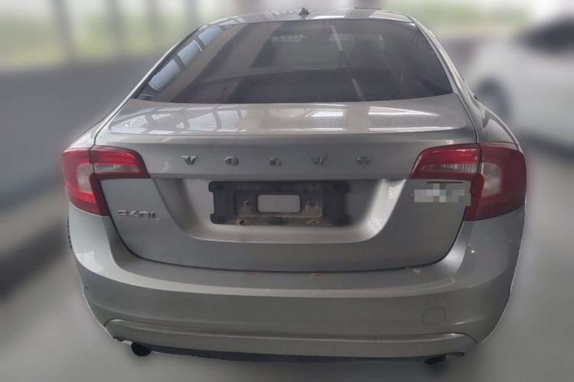Used Volvo S60 2014 S60L 2.0T Zhiyuan Edition Rear