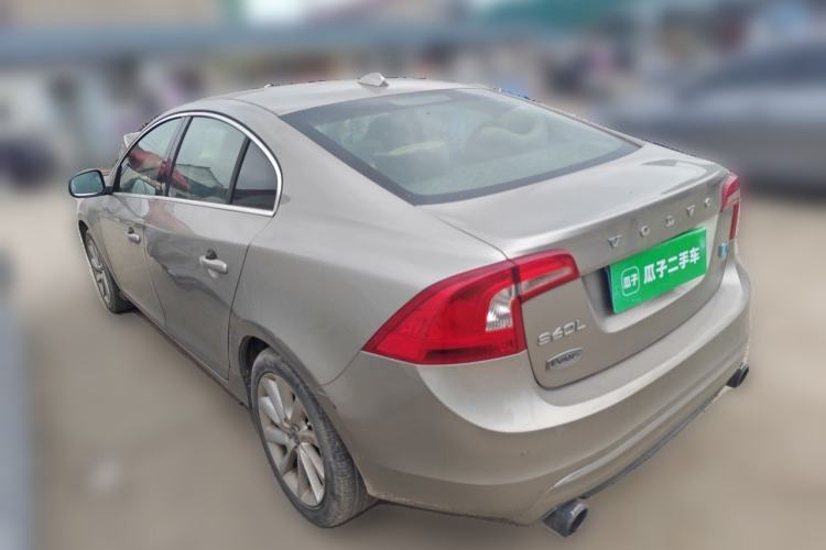 Used Volvo S60 2014 S60L 2.0T Zhiyuan Edition Rear Left 45 Deg