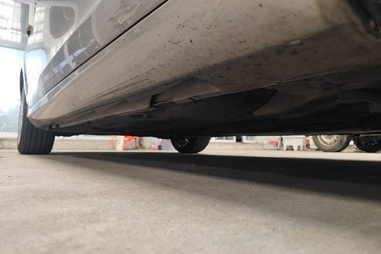 Used Volvo S60 2014 S60L 2.0T Zhiyuan Edition Right Side Sill