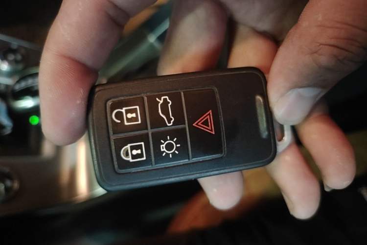 Used Volvo S60 2014 S60L 2.0T Zhiyuan Edition Vehicle Key