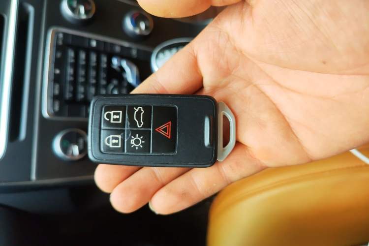 Used Volvo S60 2014 S60L T5 Intelligent Drive Edition Vehicle Key