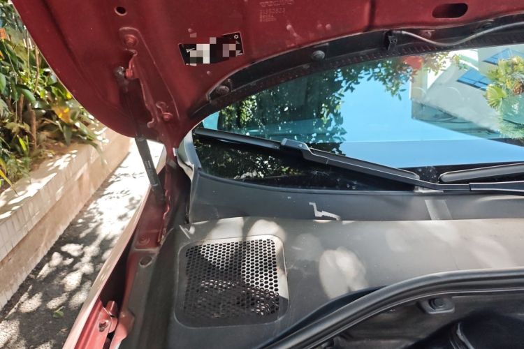 Used Volvo S60 2014 T5 Zhiyi Edition Engine Bay Right