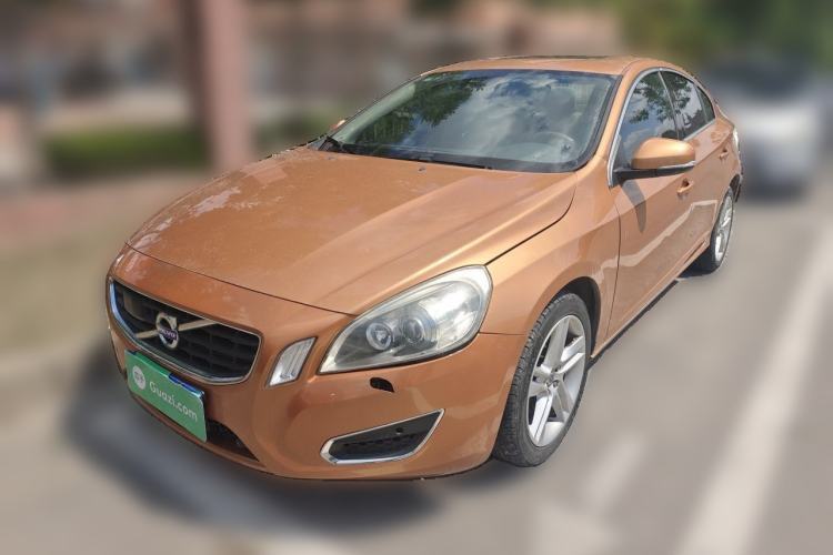 Used Volvo S60 2014 T5 Zhiya Edition Guazi used car, China used car export, Used car for sale, Used cars, Cheapest cars for sale