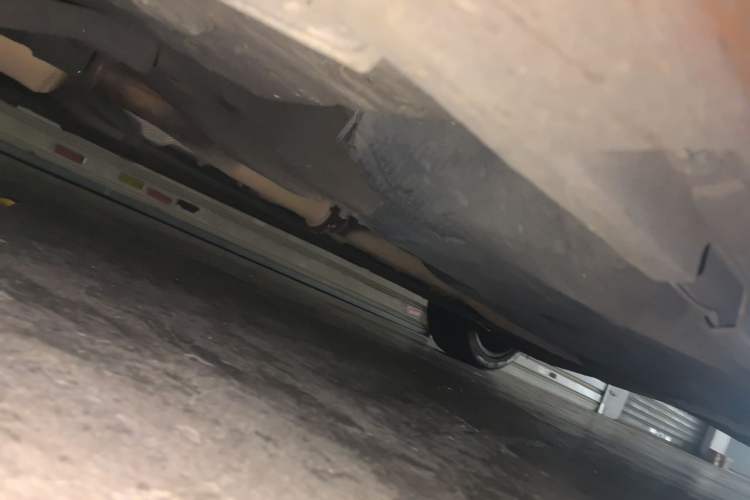 Used Volvo S60 2014 T5 Zhiya Edition Chassis Front Left