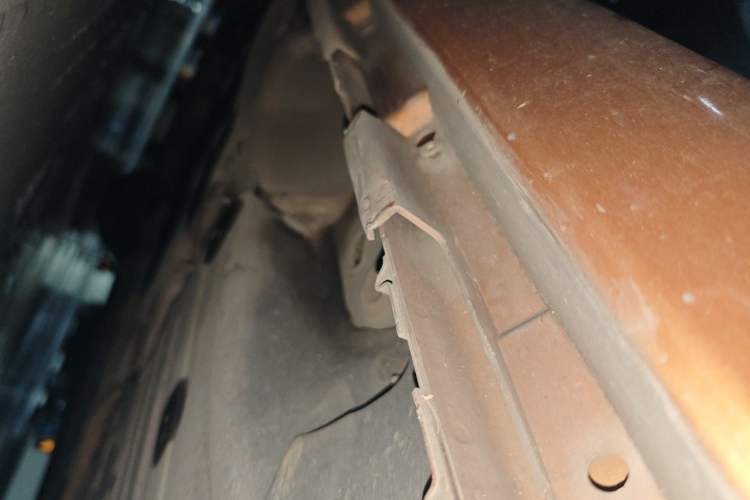 Used Volvo S60 2014 S60L 2.0T Zhiyuan Edition Chassis Rear Left