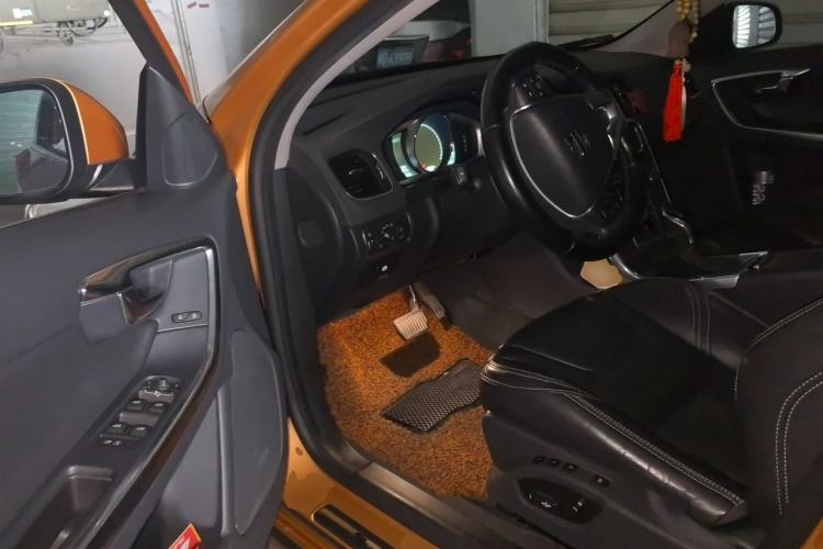 Used Volvo S60 2014 T5 Zhiya Edition Driver Seat