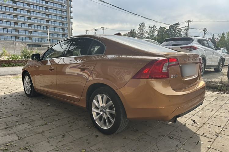 Used Volvo S60 2014 T5 Zhiyi Edition Exterior 3